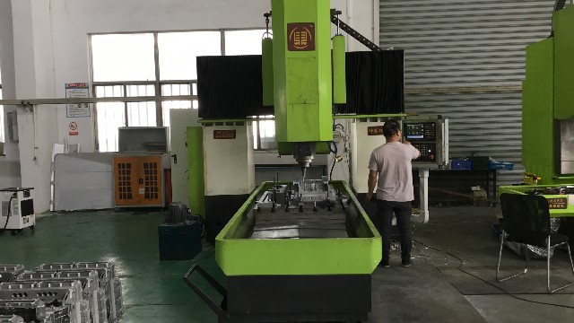 beat365在线唯一官网控—搅拌摩擦焊设备国内厂家！